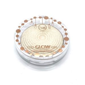 You Glow Girl Baked Highlighter - White Goddess